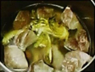 霸王花蜜枣猪肺汤的做法