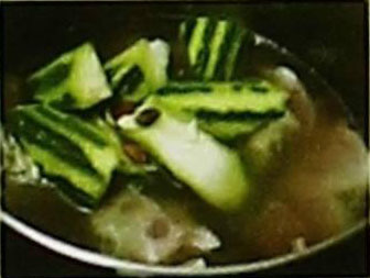 丝瓜排骨汤的做法