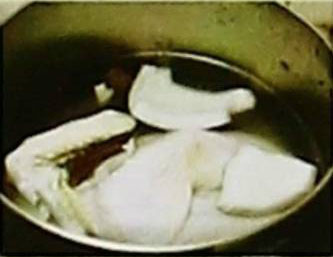 椰子煲鸡汤的做法