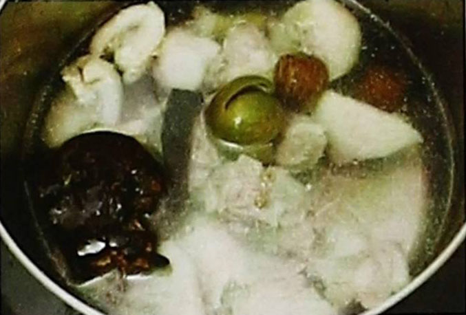 灵芝煲老鸭汤的做法