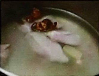 砂仁瘦肉汤的做法