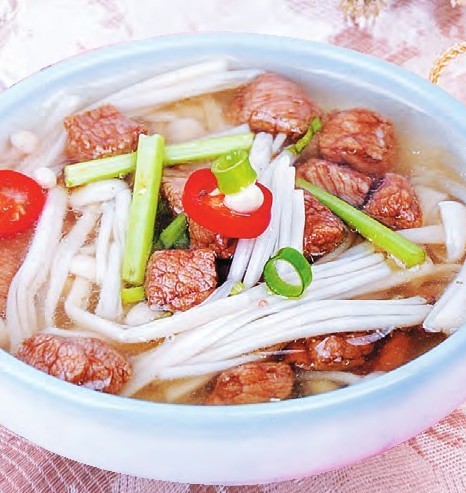 金针菇瘦肉汤的做法