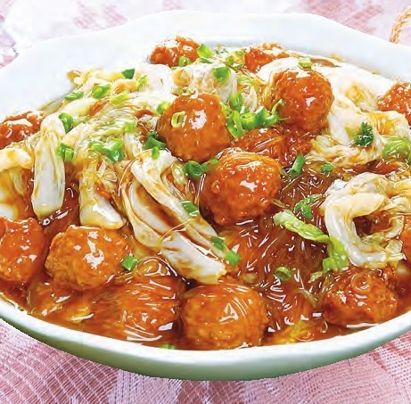 白菜粉丝烧丸子的做法