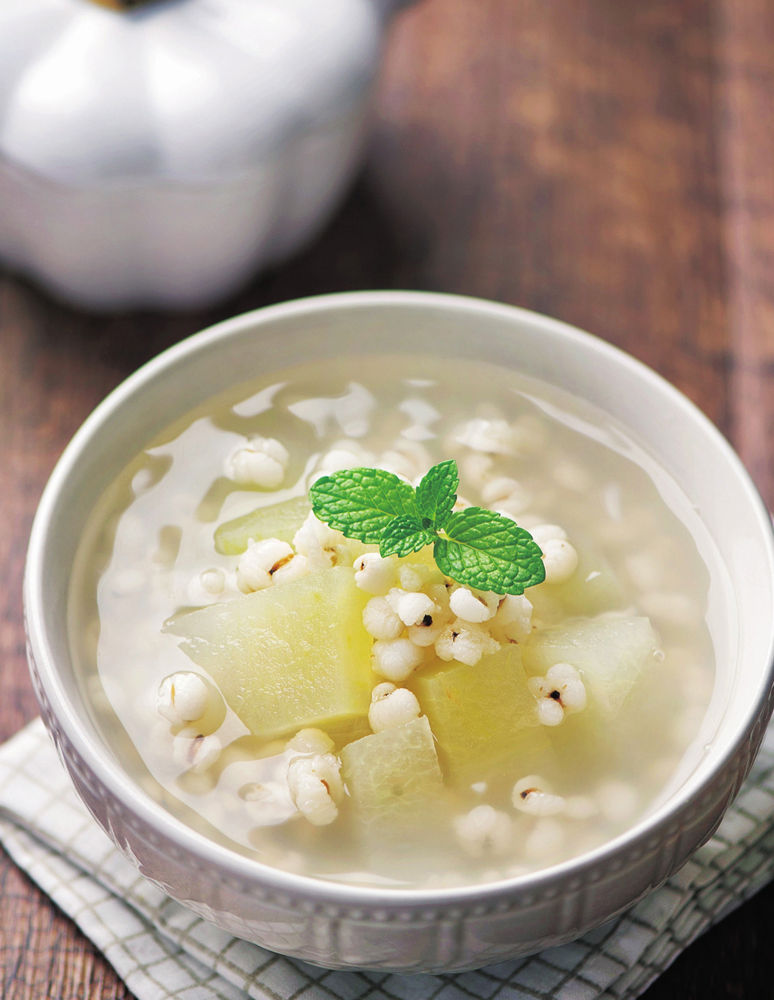 汤汤水水好养人：薏米冬瓜茶