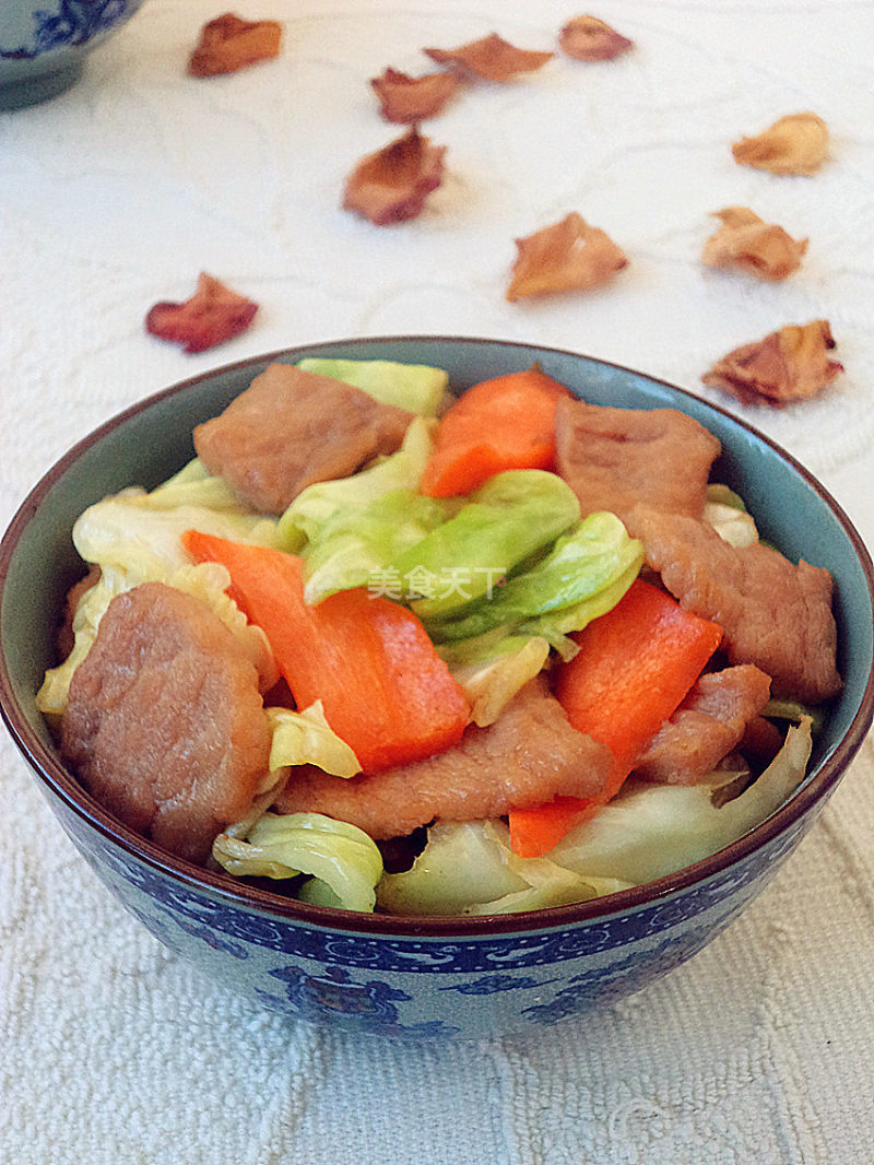 里脊肉炒圆白菜