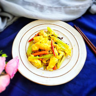 口臭吃这些，这4种食物不能吃！