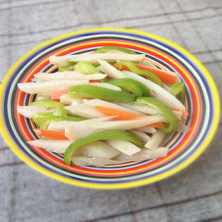 眼睛干涩酸痛，哪些食物有护眼的功效？